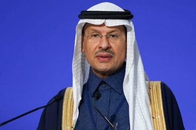 تفاصيل طرح خمسة مشروعات لإنتاج الكهرباء في المملكة باستخدام الطاقة المتجددة .. والكشف عن المناطق المستهدفة وقدراتها الإجمالية