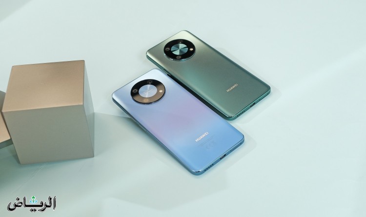 جريدة الرياض | تعرّف على أفضل هاتف ذكي HUAWEI nova Y90 النجم القوي