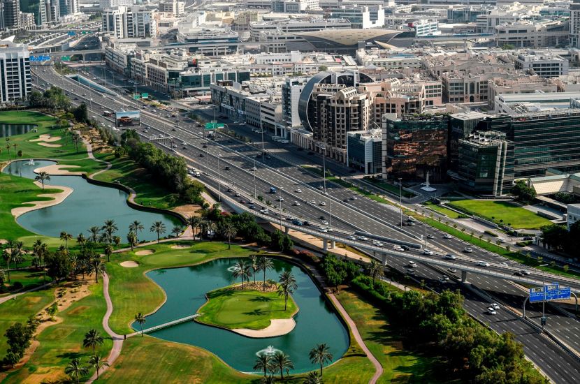 دبي ترفع حجم طرح "سالك" بالبورصة إلى 24.9% بسبب الطلب القوي