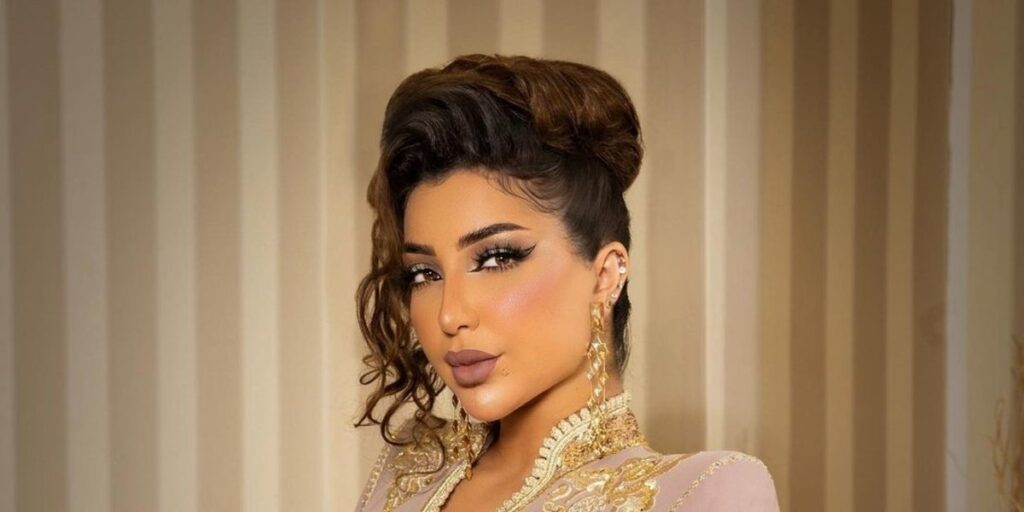 دنيا بطمة ترفض لقاء محمد الترك في حفلها