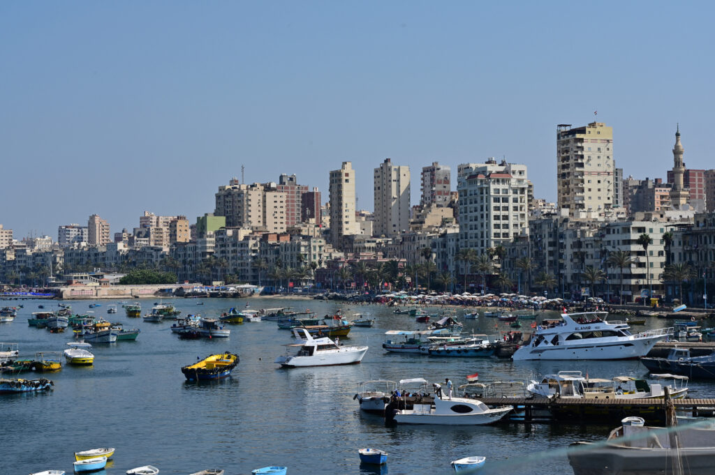 زلزال جديد و"لا خسائر".. بيان لهيئة البحوث الفلكية في مصر