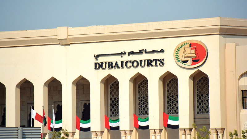 سقوط عصابة «الدبلوماسي الوهمي» قبل الاستيلاء على 100 ألف درهم
