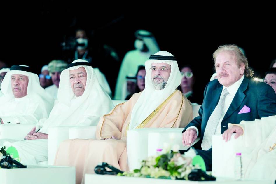 سلطان بن محمد يشهد ملتقى الشارقة الدولي للراوي الـ 22 تحت شعار «حكايات البحر»