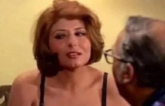 شاهد .. سهير رمزي تدلي بأعترافات فاضخة للغاية... هذا الفنان الوحيد الذي فشلت ولم أستطيع استدراجه لبيتي وهرب مني وكان نفسي أقضي ليلة واحدة معاه ؟ (تفاصيل مثيرة)