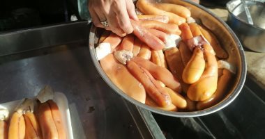صحة وهنا.. البطارخ تغزو موائد الأكلات البحرية فى بورسعيد (صور)