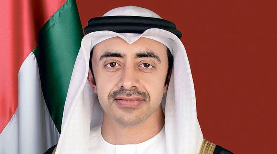عبدالله بن زايد يجري اتصالاً هاتفياً مع رئيس وزراء إسرائيل