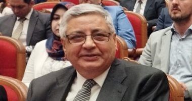 عوض تاج الدين: ندرس إضافة اختيار التبرع بالأعضاء في بطاقة الرقم القومى