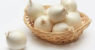 فوائد البصل الأبيض لجسمك.. يحسن الصحة الإنجابية ويقوى المناعة