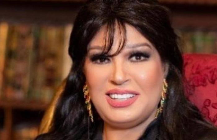 فيفى عبده… بوصلة رقص جديده وفستان مكشوف من على شاطئ البحر فى الساحل بالفيديو