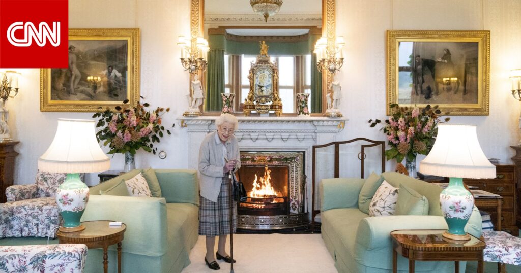 قصر باكنغهام: قلق بشأن صحة الملكة إليزابيث ووضعها تحت الإشراف الطبي