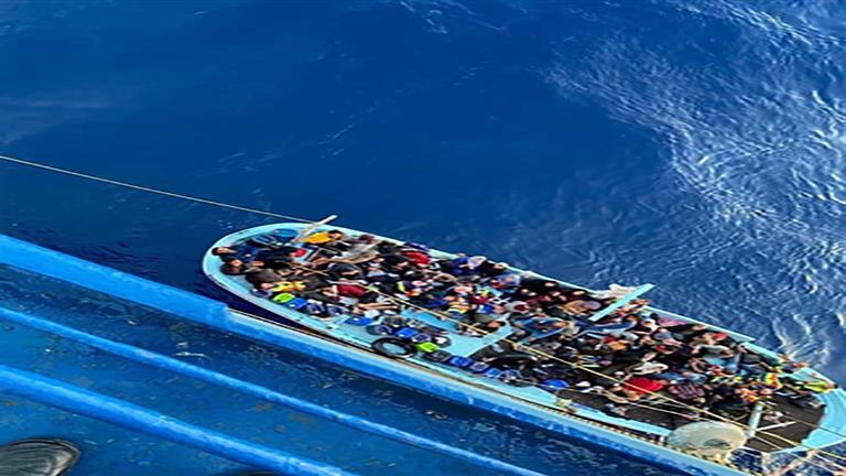 كيف أنقذت سفينة قمح مصرية 60 مهاجرًا عربياً من الغرق بالبحر