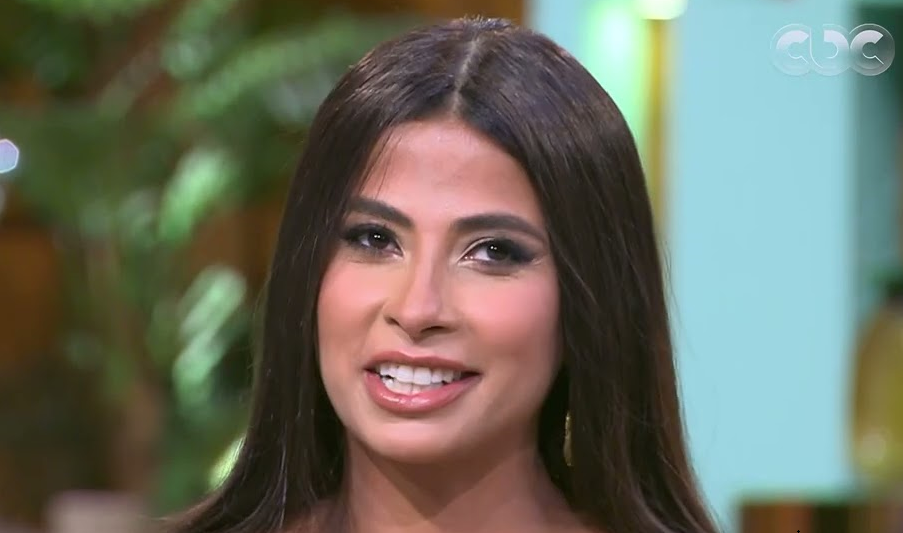 ليس هذا اسمها الحقيقي.. اسم روبي البلدي صدم منى الشاذلي على الهواء: إنتي بتهزري أكيد ؟!!