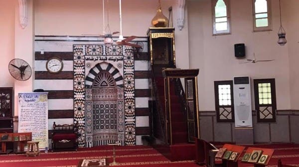 مقتل شخص ذبحا خلال صلاة الجمعة في مسجد مصري