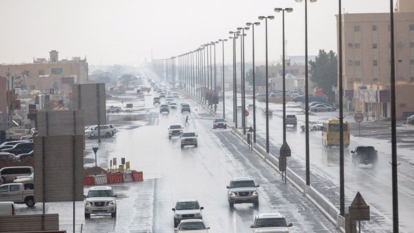 هطول أمطار على مناطق متفرقة بالدولة