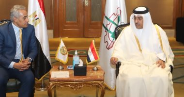 وزير العمل القطرى يثمن زيارة الرئيس السيسي للدوحة: حققت نجاحا كبيرا