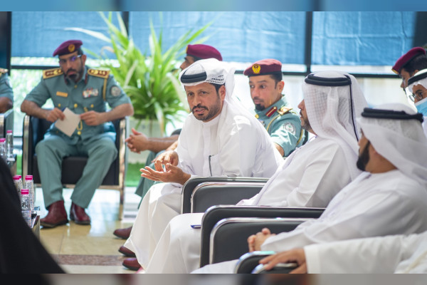 وكالة أنباء الإمارات - شرطة الشارقة تستعرض خططها في التعامل مع الأزمات والكوارث