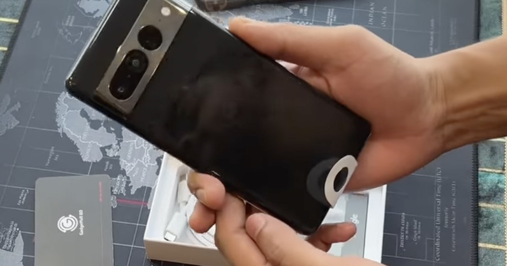 يظهر Google Pixel 7 Pro المزعوم في فيديو إلغاء التشغيل المسبق