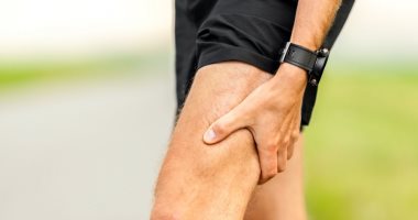 5 أطعمة تسكن آلام العضلات والمفاصل .. منها الكركم والزنجبيل