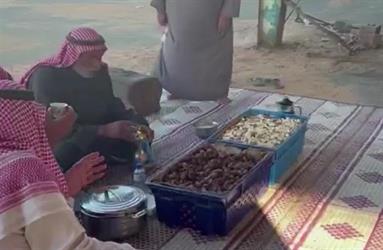 أخبار 24 | مواطن يقدم الفطور مجانا منذ 35 عاما لقاصدي الحراج في تبوك
