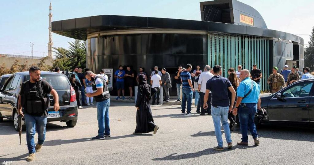 اقتحام المصارف في لبنان.. مسلسل مستمر