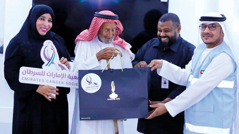 «الإمارات للسرطان» تطمئن على كبار المواطنين في وادي القور