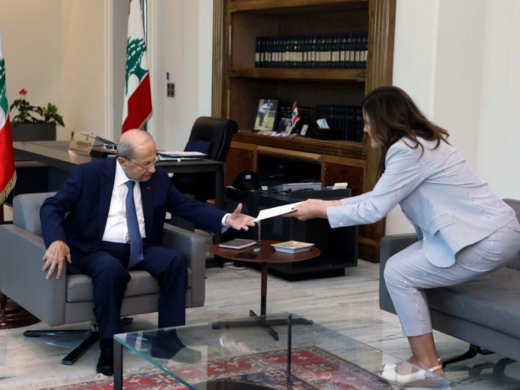 الرئيس اللبناني يتلقى عرضا أميركيا بشأن ترسيم الحدود البحرية مع إسرائيل | أخبار