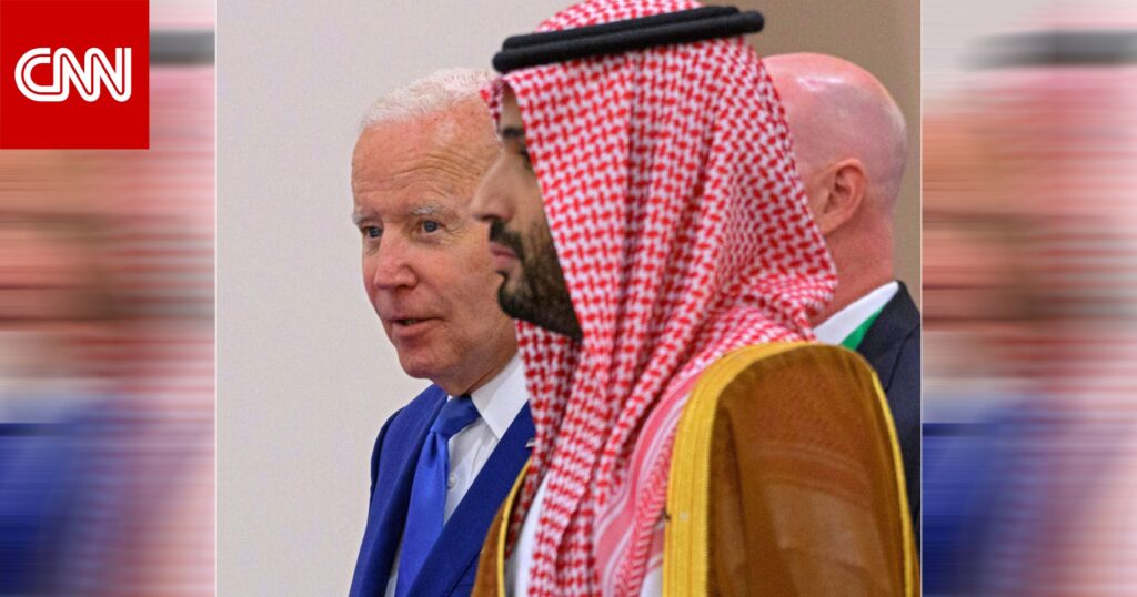 السعودية.. سيناتور يشعل ضجة بتصريح عن كواليس "طلب" بايدن تأجيل قرار أوبك+
