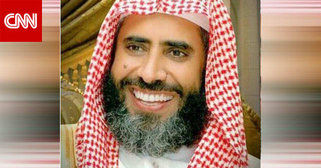 السعودية: مقاطع فيديو عوض القرني تبرز بعد تسجيل منسوب لنجله
