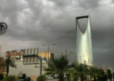 "المسند" يكشف عن خريطة الطقس في المملكة.. ويحدد موعد ومدة مواسم العواصف الغبارية والأمطار والبرد الشديد