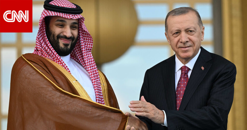 تركيا تعارض "التنمر" على السعودية.. وتطالب برفع العقوبات عن إيران بدلا من تهديد الرياض
