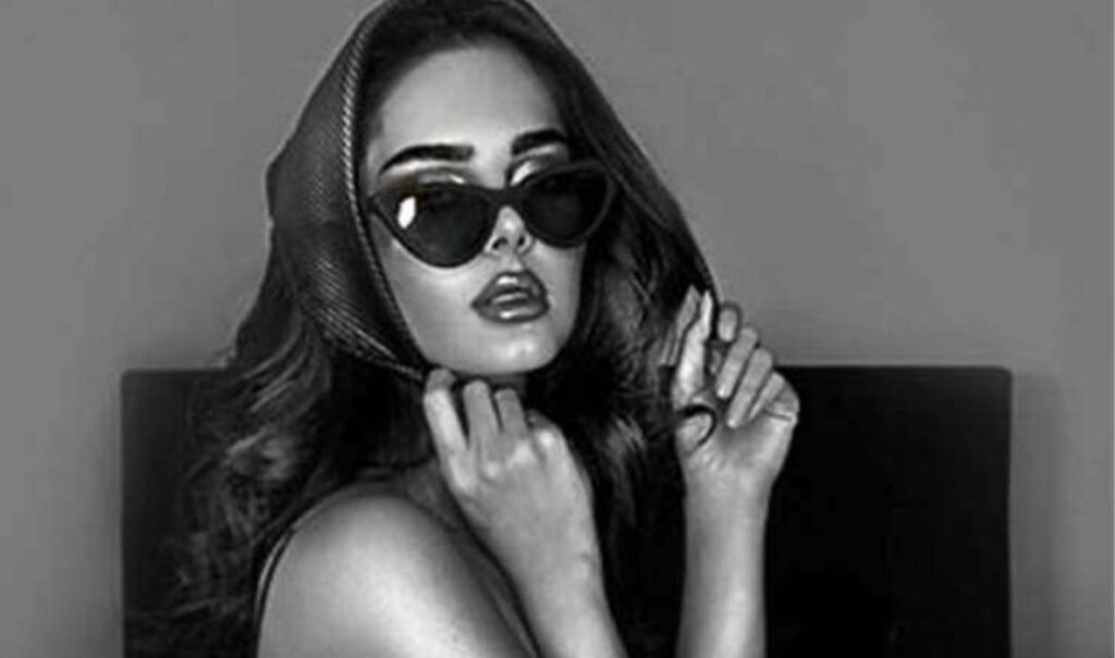 حسناء ايران صاحبة لقب أجمل امرأة في العالم تظهر «عارية تماماً» في جلسة تصوير .. وجمهورها في صدمة ؟