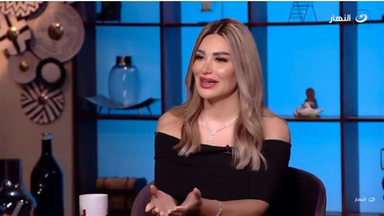 سارة نخلة : "أنا ما أقدرش أبوس حد وشيرين كان عندها أفورة في