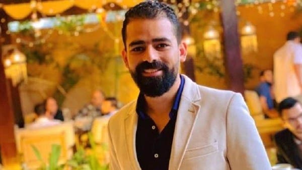 "شغّلوا مزيكا بصوت عالٍ وألقوه من الشرفة"