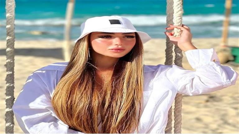 " الاستايلست طلبت كده وبنتي بتسمع الكلام".. أحمد سلامة يكشف كواليس ارتداء ابنته شورت في "ابن حلال"