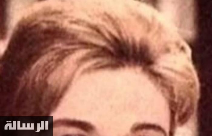 للكبار فقط لن تصدق الذي حدث.. فنانة مصرية شهيرة شاهدت زوجها يخونها على سريرها مع عشيقته ..فطلبت منه ان لا يتوقف ويكمل حتى النهاية وبعد ان اكمل متعته فعلت ما اصابه بالجنون .. اتفرج