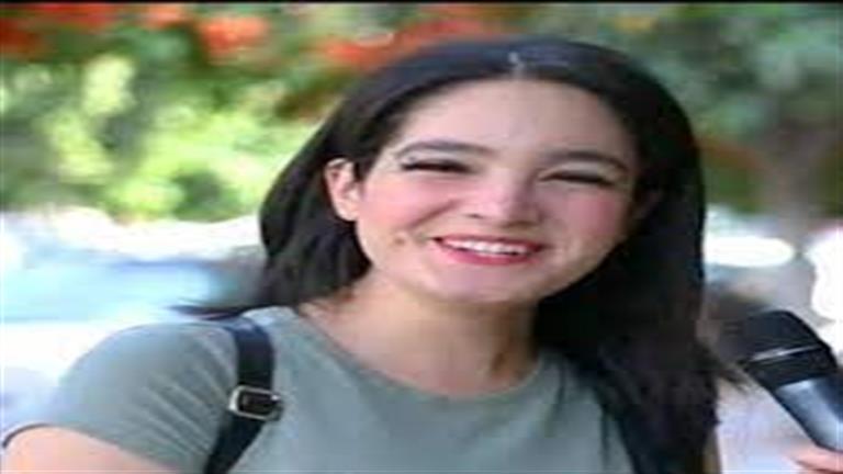 "متحاوليش تبقي كاريزما"| سندس عبدالهادي ترد على صديقة اتهمته