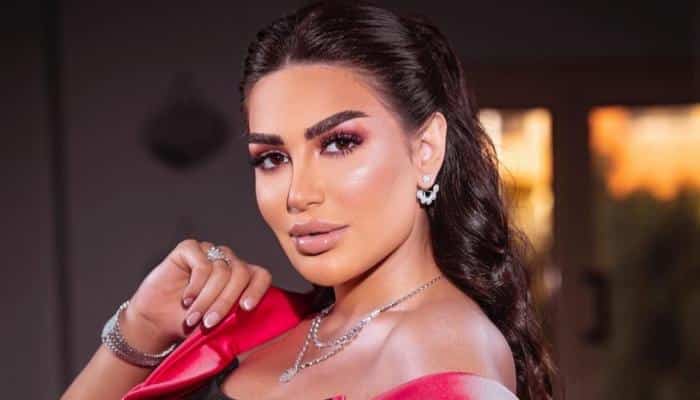 مقدرش أبوس حد وفي ناس