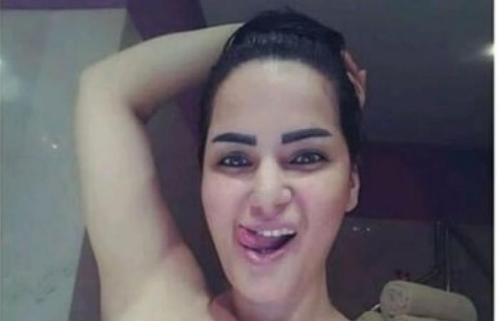 نميمة الفن: فتحت قدميها .. ما ظهر بين فخذي سما المصري العاري ادهش الجميع ومتابع : ملبن اوي ..اتفرج