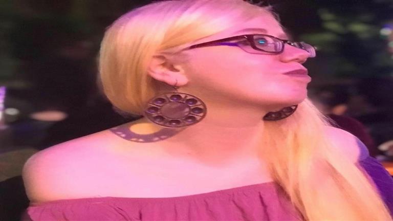 وفاة السيناريست شاي زكي بعد دخولها في غيبوبة.. وأصدقائها: "و
