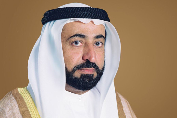 وكالة أنباء الإمارات - حاكم الشارقة يعفي كبار السن من إيجار المحلات في سوق العرصة