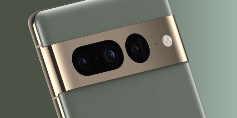 يختبر Pixel 7 نظام Android 64 بت فقط ، ولا يمكنه تشغيل تطبيقات 32 بت