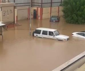 أخبار 24 | سكان الأجاويد بجدة: الحي يغرق من كوب ماء.. والخسائر فادحة لعدم وجود شبكة تصريف لمياه الأمطار