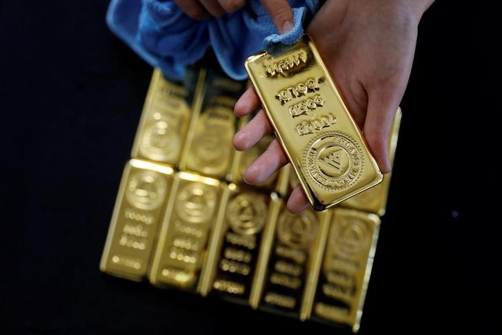 عاجل: دول عربية من ضمنها مصر في قائمة أكبر المشترين.. لماذا يكنزون الذهب؟