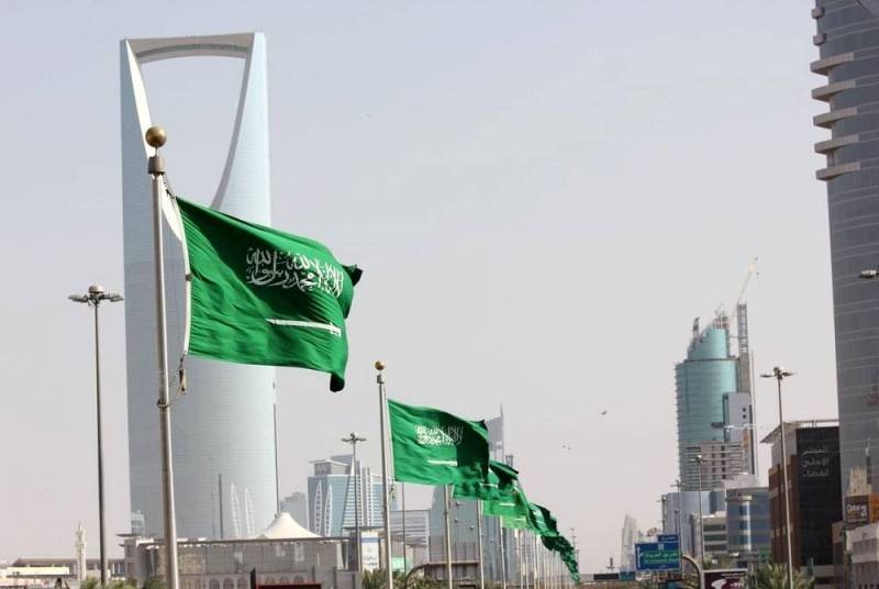 «كفاءة الإنفاق»: إطلاق تأمين vvip للموظفين الحكوميين - أخبار السعودية