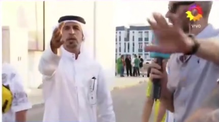 الحادث وقع خلال بث مباشر للقناة 13 الأرجنتينية
