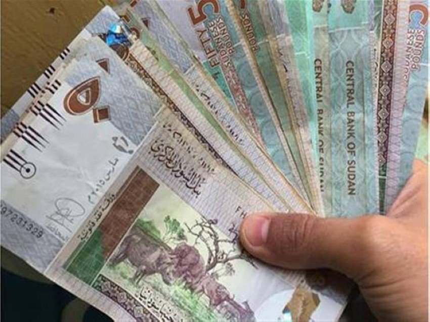 سعر الدولار مقابل الجنيه السوداني اليوم الإثنين 5 ديسمبر 2022