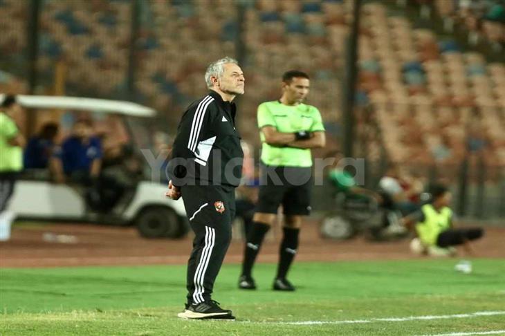 أبو العنين يتواصل مع كولر.. ويتسلم ملف اللاعبين المصابين في الأهلي