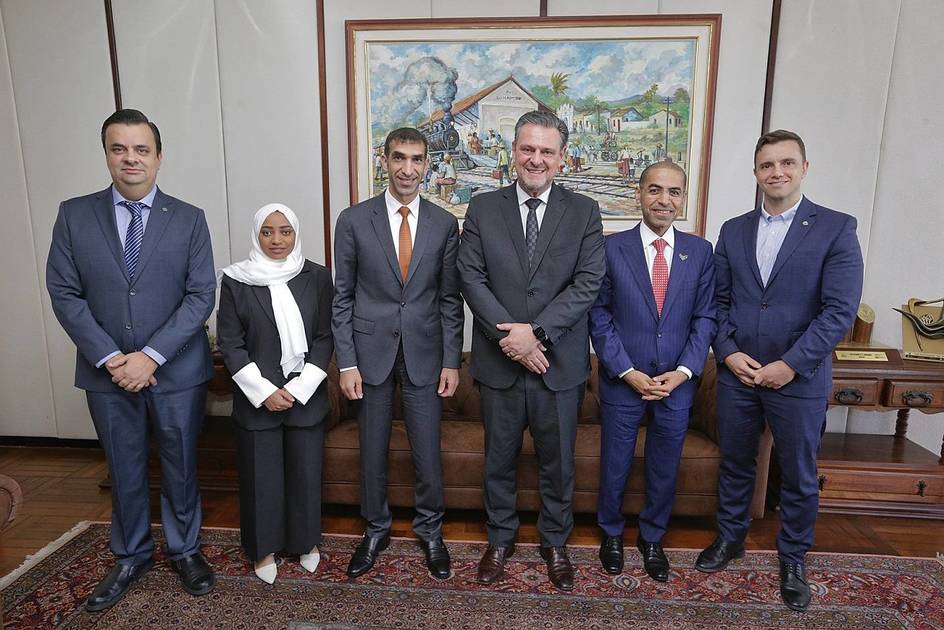 الإمارات والبرازيل تبحثان الارتقاء بالعلاقات التجارية والاستثمارية المتبادلة