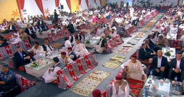 الرئيس السيسى يلتقى أهالى مرسى مطروح والسلوم وسيدى برانى ويدير حوارا معهم