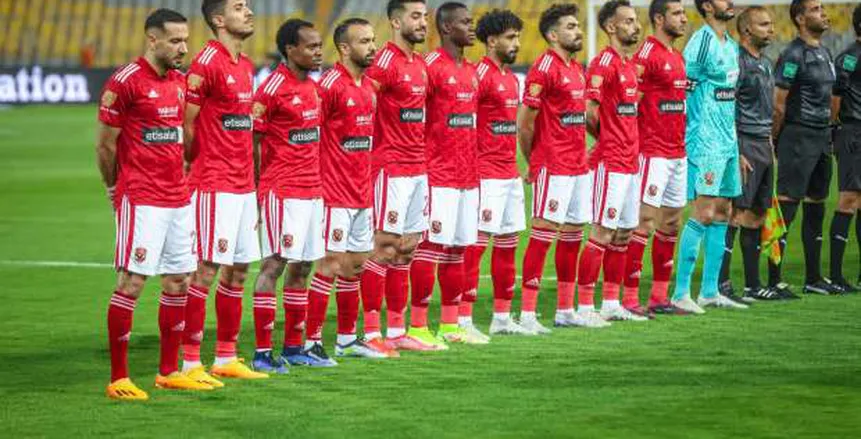 ميدو: طبيب الأهلي النفسي أوصى برحيل نجم الفريق